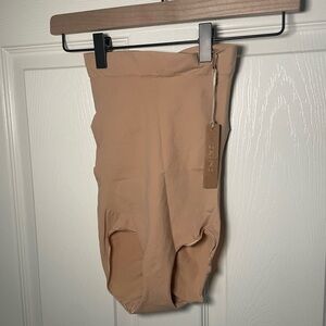 Skims clay everyday sculpt high waist brief |Large